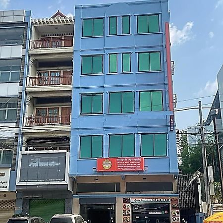 Galaxy Rs Hotel Phnom Penh Dış mekan fotoğraf