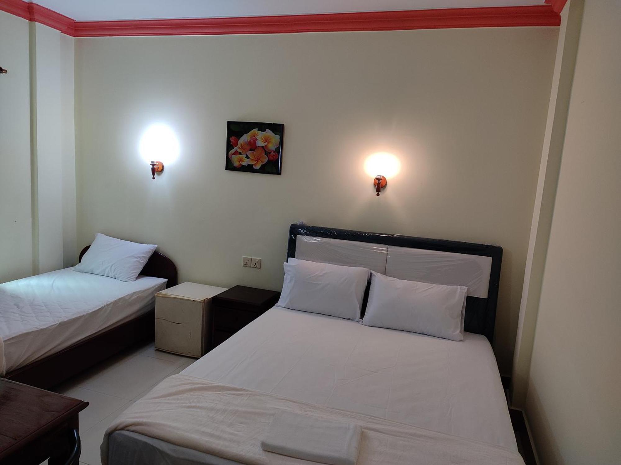 Galaxy Rs Hotel Phnom Penh Dış mekan fotoğraf