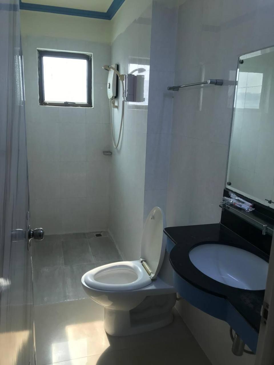 Galaxy Rs Hotel Phnom Penh Dış mekan fotoğraf